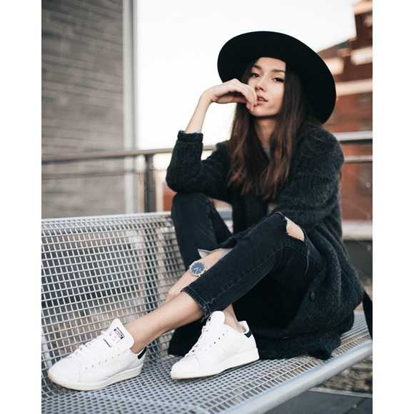 how to wear adidas stan smith womens